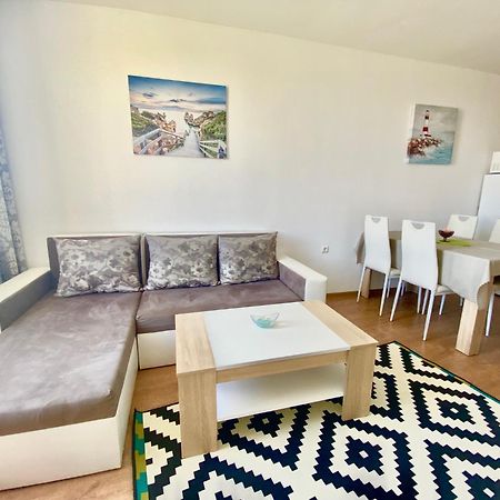 Apartments In Sunny Island Complex Chernomorets Buitenkant foto
