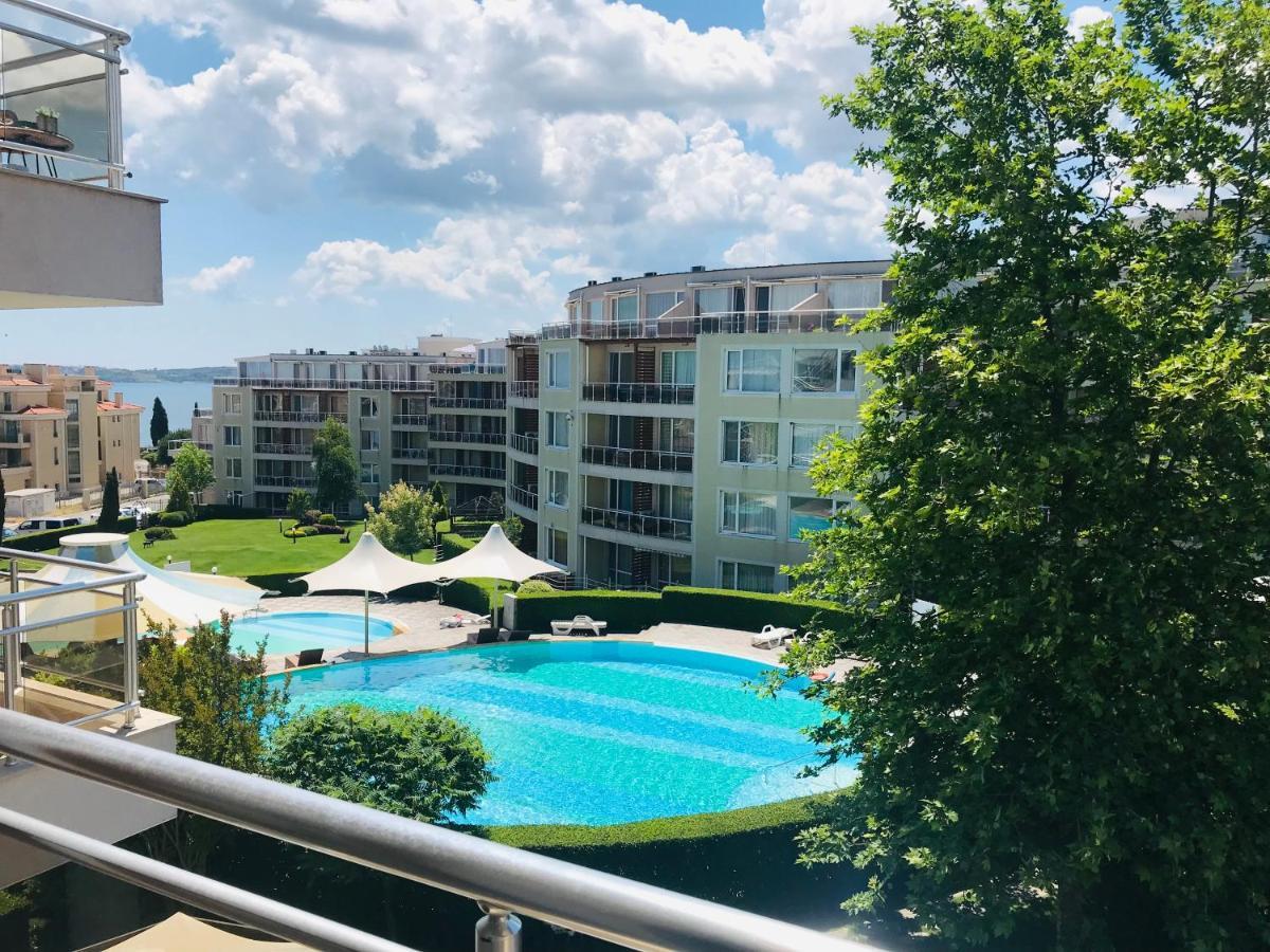 Apartments In Sunny Island Complex Chernomorets Buitenkant foto