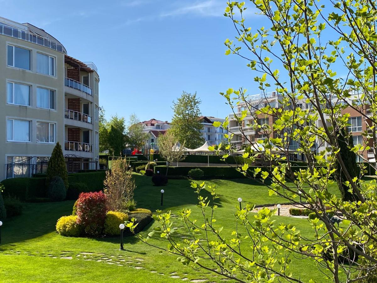 Apartments In Sunny Island Complex Chernomorets Buitenkant foto
