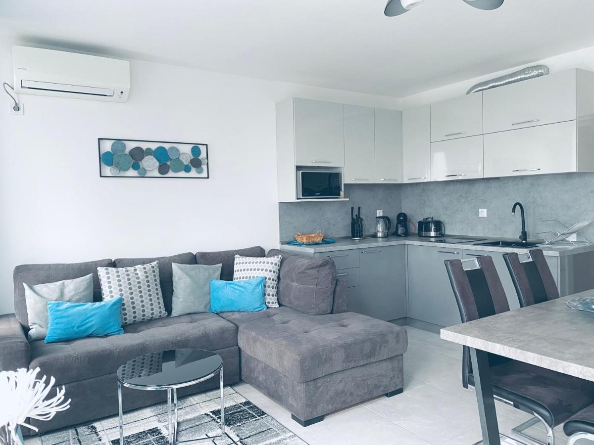 Apartments In Sunny Island Complex Chernomorets Buitenkant foto